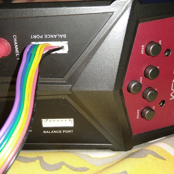 Venom 80w X2 battery charger - Picture 8 of 10